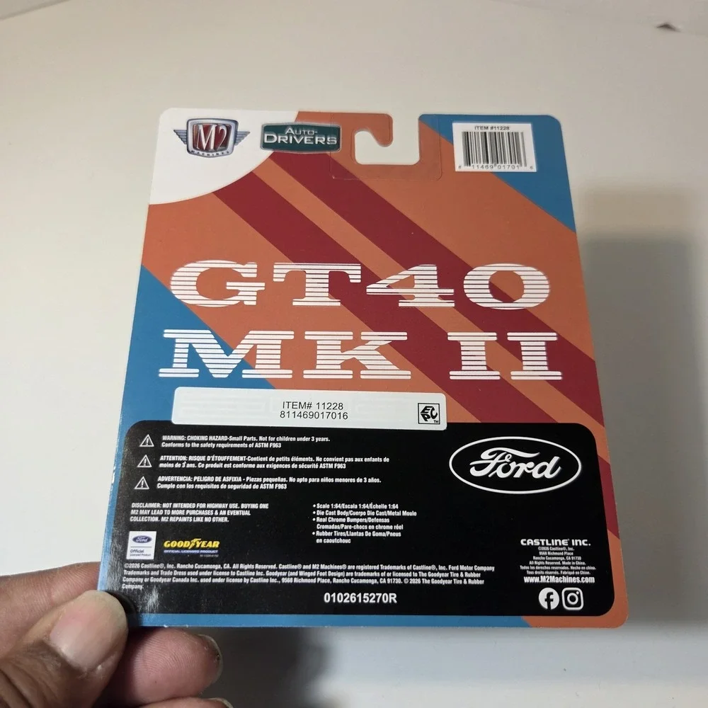 M2 MACHINES AUTO DRIVERS 1966 FORD GT40 MK II CHASE  1/750